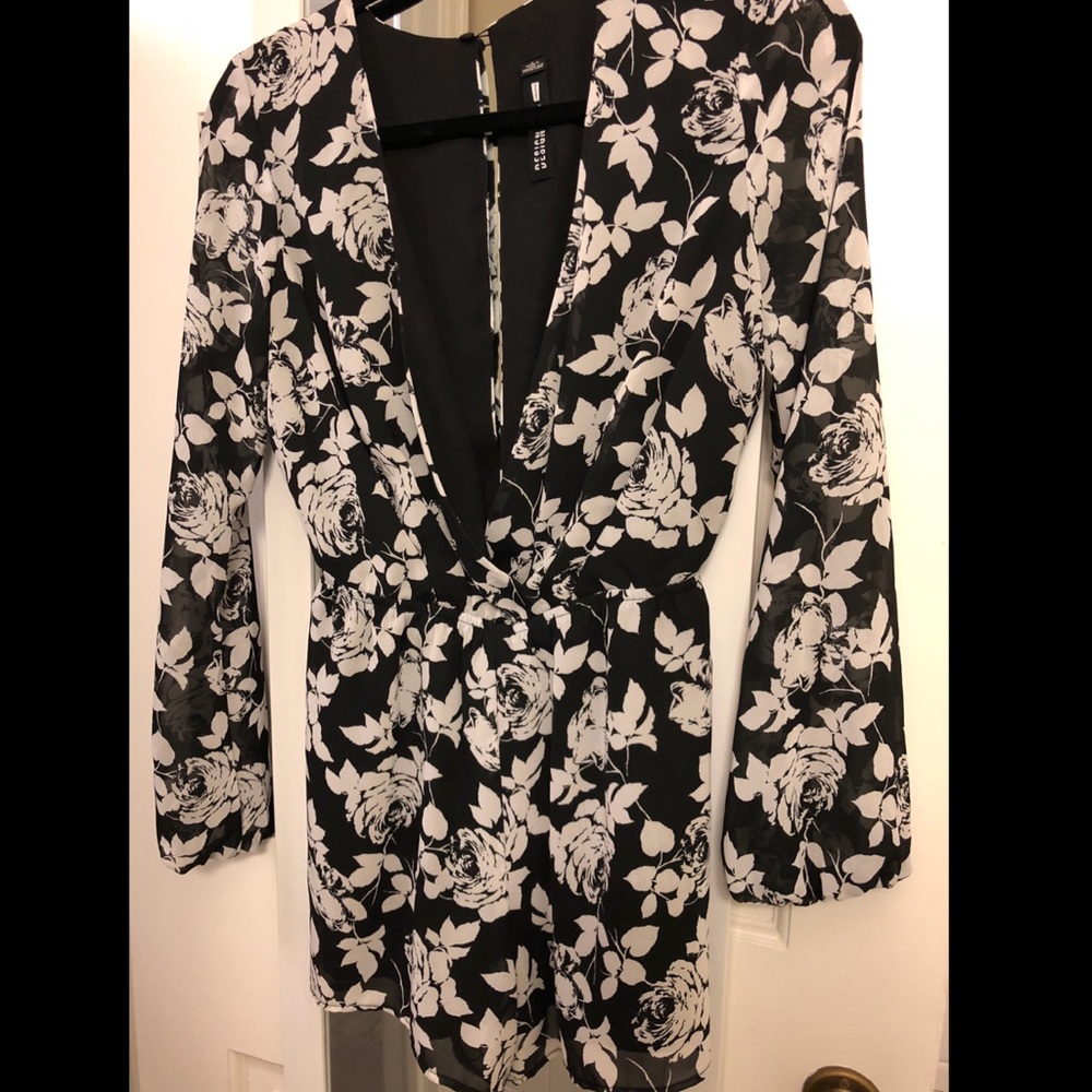 Design Lab Romper - Picture 2 of 5